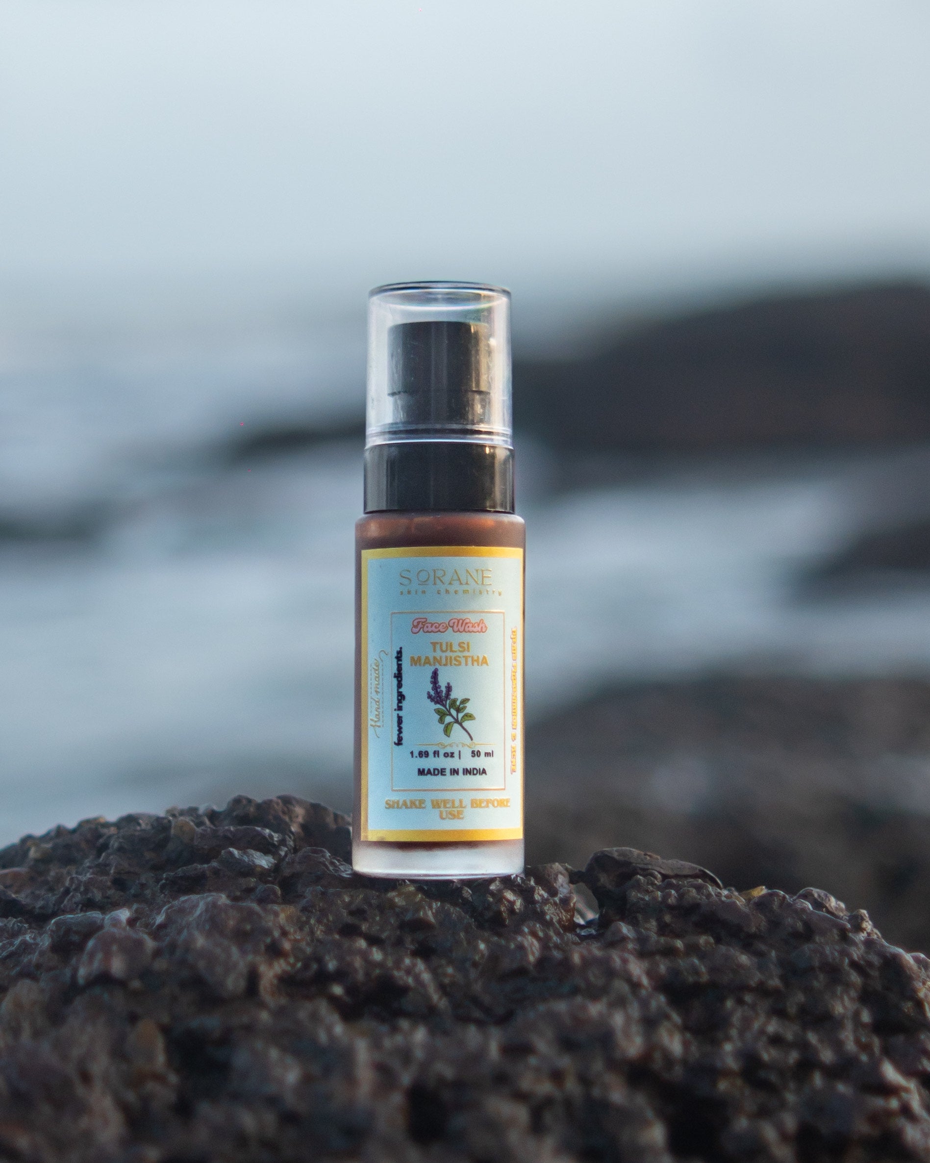 Tulsi Manjistha Facewash